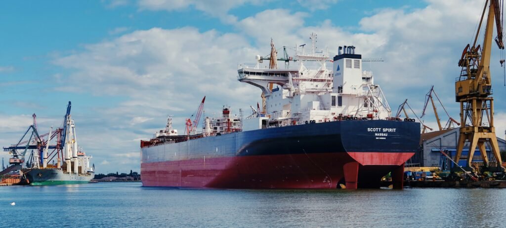 LNG traders divert six U.S. cargoes to Europe from Asia