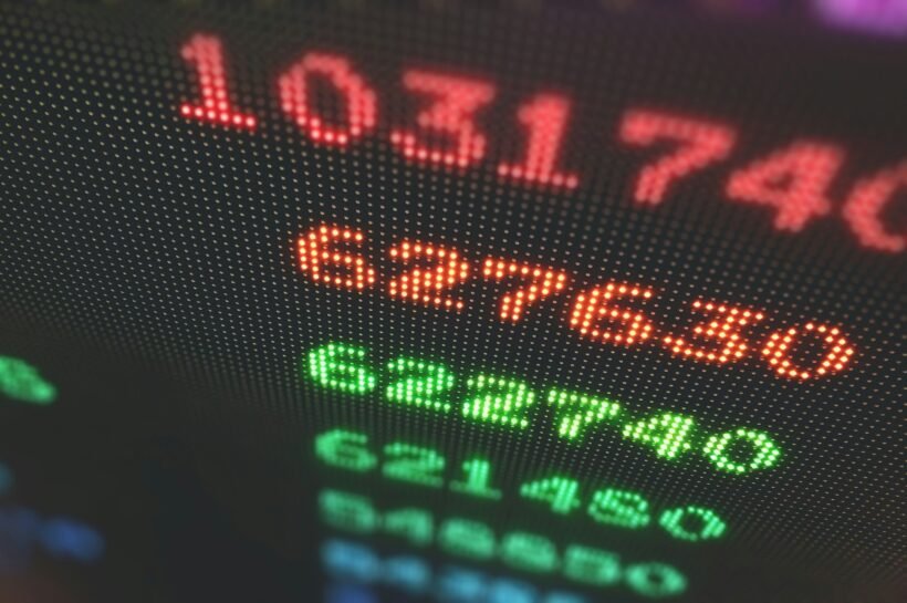 European stocks and U.S. futures climb as dangerous bond sell‑off moderates